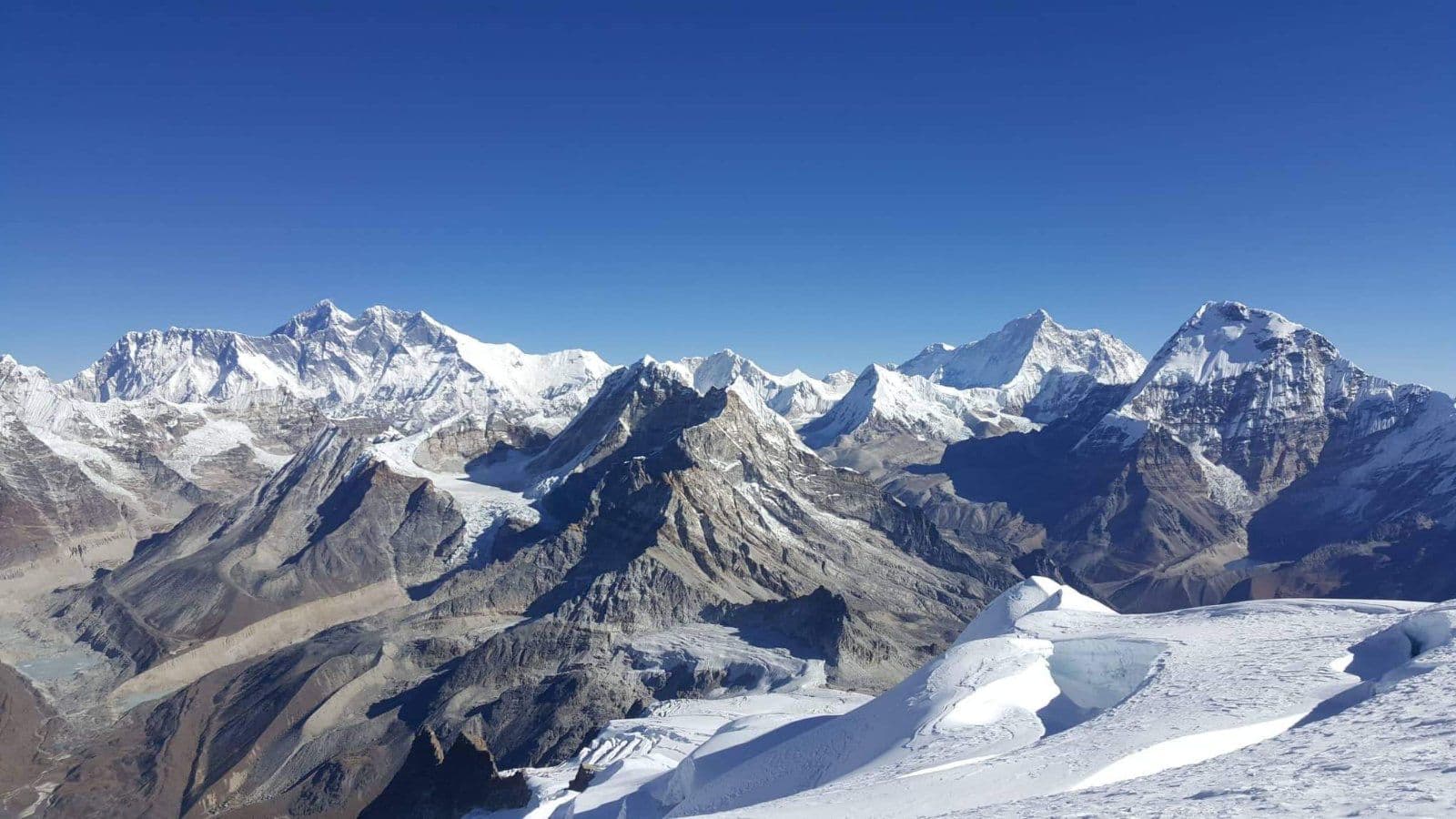 Kanchenjunga Circuit Trek